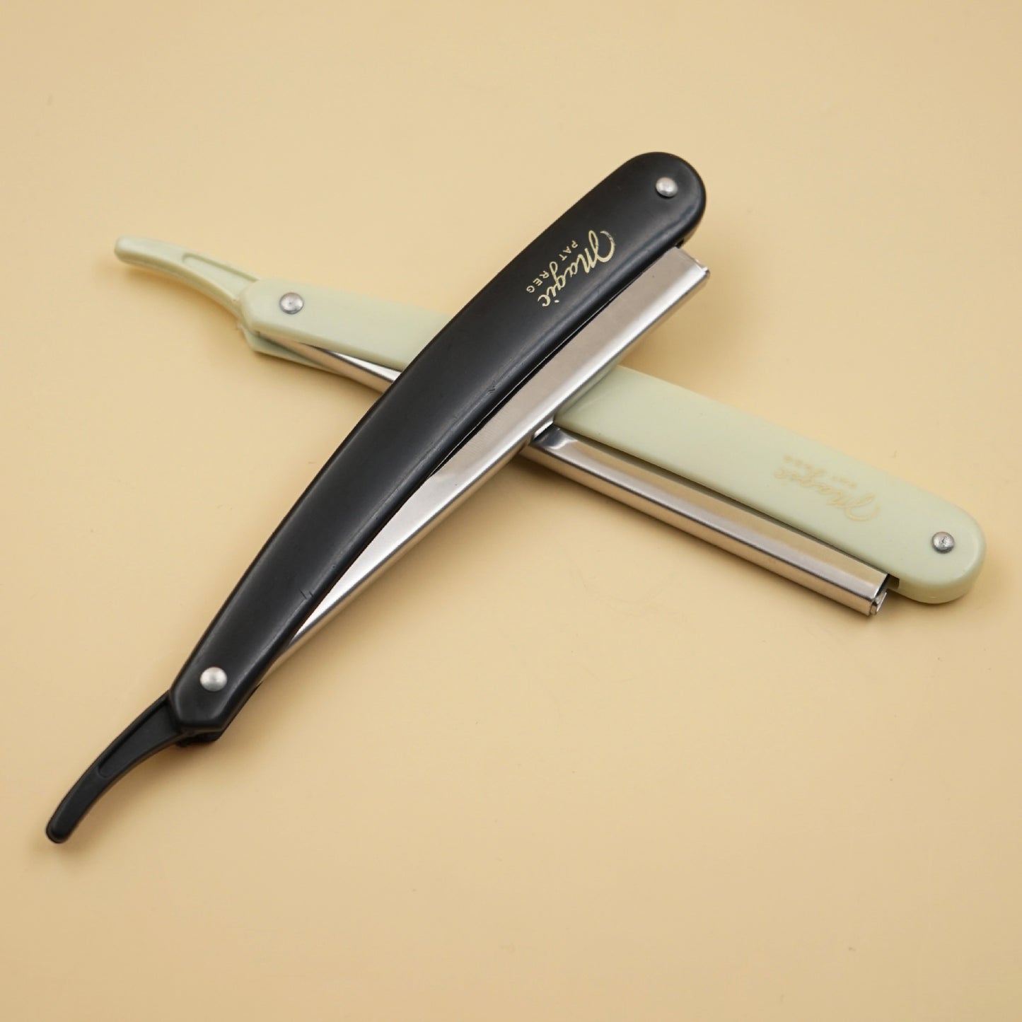 Rasoir Droit Professionnel Magic (Coupe-Choux) | Lame Interchangeable Style Barbier